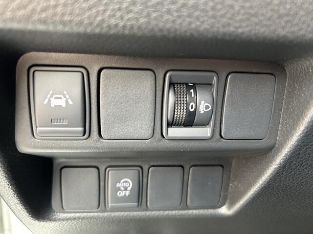 Nissan QASHQAI 1.3 DIG-T N-Connecta panorama dak 74.000 km Nieuwstaat