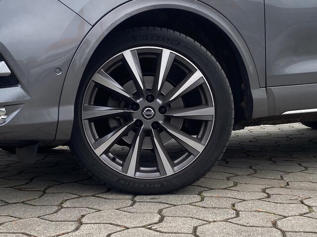 Nissan QASHQAI 1.3 DIG-T Tekna Automaat, Pano, 360º Camera, Rijklaar met beurt & garantie!
