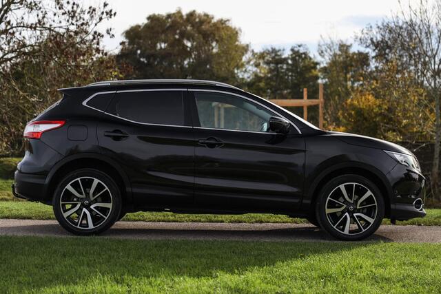 Nissan QASHQAI 1.2 Turbo Aut. Tekna ? LED ? Pano ? Leder