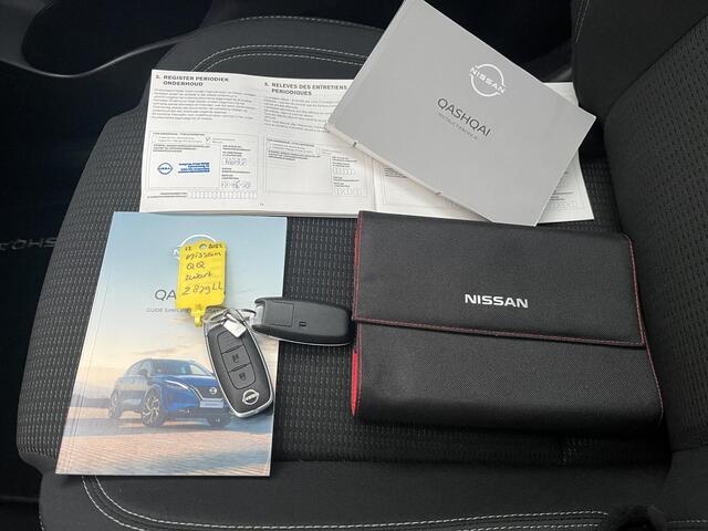 Nissan QASHQAI 1.3 MHEV Xtronic Access Edition / panoramadak / stoelverwarming voor / airco (automatisch) / achteropkomend verkeer waarschuwing /