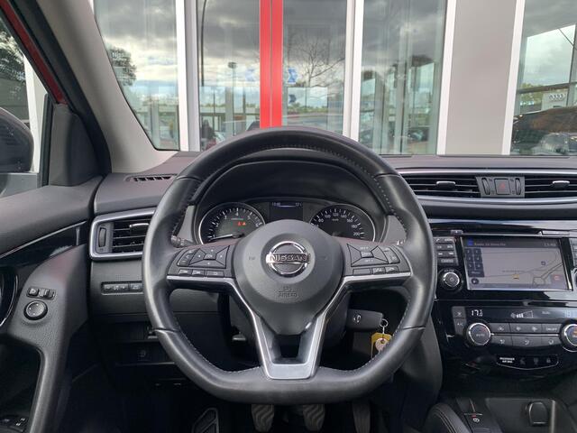Nissan QASHQAI 1.2 Acenta | Trekhaak | 17.000 km | Navigatie |