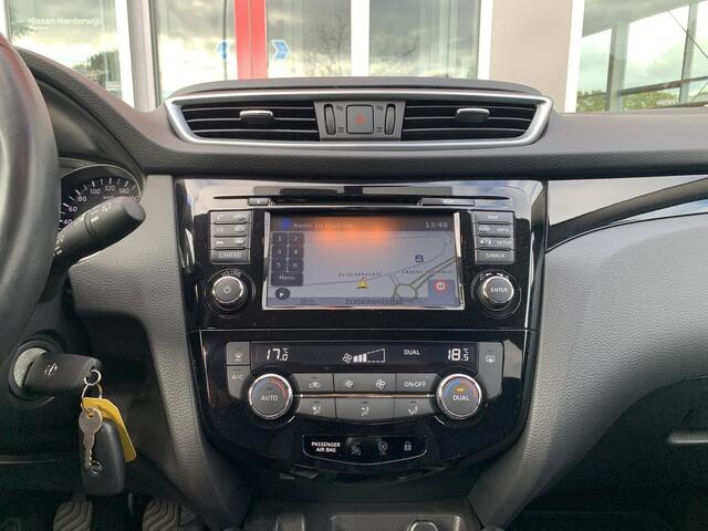 Nissan QASHQAI 1.2 Acenta | Trekhaak | 17.000 km | Navigatie |