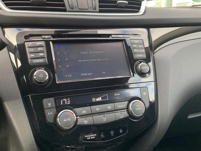 Nissan QASHQAI 1.2 Acenta | Trekhaak | 17.000 km | Navigatie |