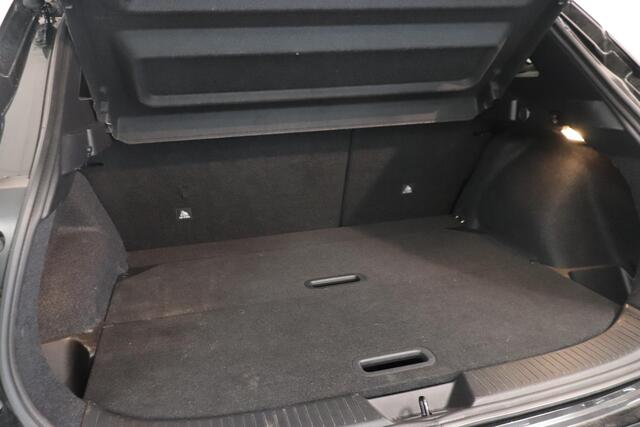 Nissan QASHQAI 1.3 MHEV Xtronic Business Executive | Lederen bekleding | Adaptieve cruisecontrol | Panoramadak | Memory seats | Elektr Achterklep | BOSE audio |