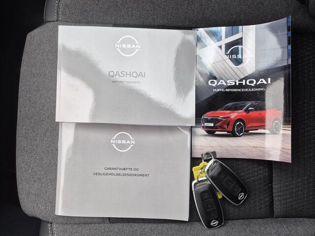 Nissan QASHQAI 1.3 MHEV Xtronic N-Connecta Automaat / Nieuwe Model / Facelift / Cold Pack / Allseason banden / Trekgewicht 1800 kg / Fabrieksgarantie tot 09-2027 / Rondomzicht camera / Stuur-, Stoel en Voorruit verwarming / Adaptief CC /