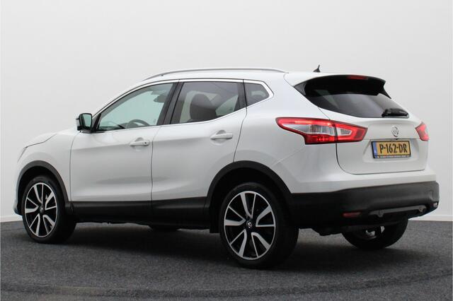 Nissan QASHQAI 1.2 N-Connecta Leer, 360° Camera, Panoramadak, Verwarmde Voorruit, Apple Carplay, 19''
