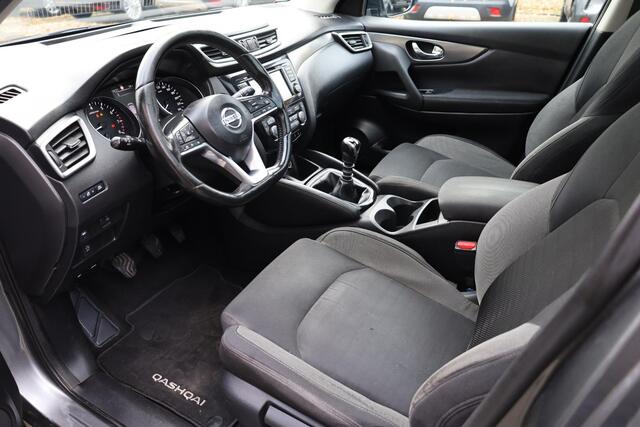 Nissan QASHQAI 1.2 N-Connecta PANO TREKHAAK 360-CAMERA CRUISE CLIMA NAVI DAB 2XPDC 18''LMV