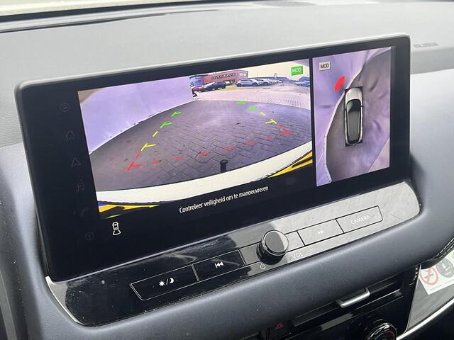 Nissan QASHQAI 1.3 MHEV Xtronic Tekna / Trekhaak (Trekgewicht 1.800kg) / All Seasons / Panoramadak / HUD / 360° Camera / Apple Carplay & Android Auto / Keyless Entry & Start / Elektrische Achterklep / Elektrisch Verstelbare Bestuurdersstoel / Navigatie full map /