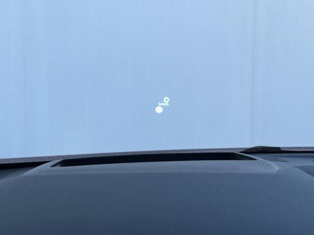 Nissan QASHQAI 1.5 e-Power Tekna Plus / Panoramadak / 360° Camera / HUD / Apple Carplay & Android Auto / Stuur- en Stoelverwarming / Voorruitverwarming / Keyless Entry & Start / Adaptieve Cruise Control / Climate Control / Elektrisch Verstelbare Voorstoelen met geheugen