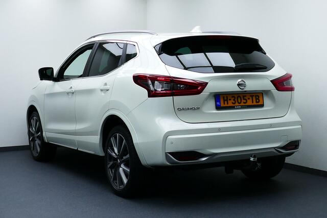 Nissan QASHQAI 1.3 160pk DIG-T Tekna +. Panodak, BOSE, Leer, 360 Camera, Haak 1500kg
