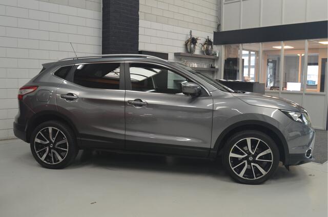 Nissan QASHQAI 1.2 Tekna // LEDER // TREKHAAK // 360 CAM // PDC // CLIMA // NAVI //