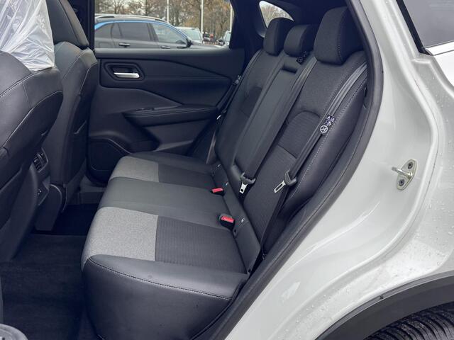 Nissan QASHQAI 1.3 MHEV Xtronic N-Connecta FABRIEKSGARANTIE| PANO| VOORRUITVERWARMING| STOEL + STUUR VERWARMING| 360 CAMERA| DODE HOEK| HEAD-UP| ELEK. ACHTERKLEP