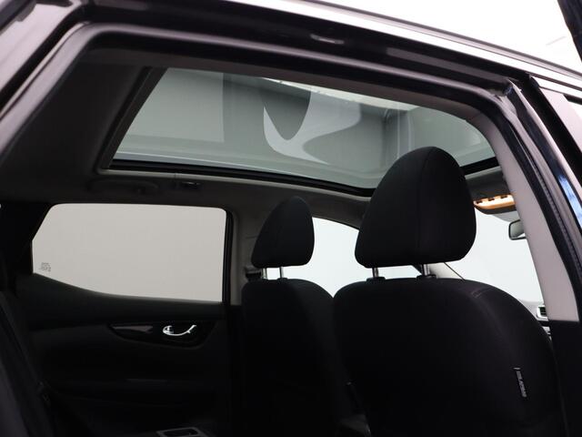 Nissan QASHQAI 1.6 Connect Edition | Trekhaak | Panoramadak | 360 Graden Camera | Navigatie |Stoelverwaming |