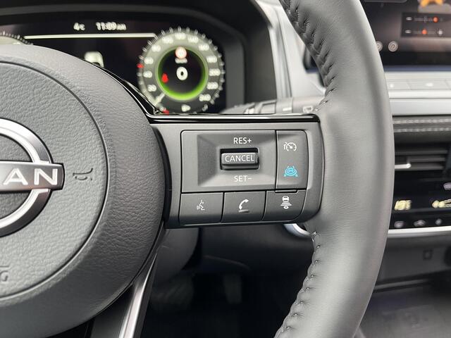 Nissan QASHQAI 1.5 e-Power Tekna Plus / kunstlederen interieurdelen / panoramadak / luxe lederen bekleding / lichtmetalen velgen 20" /