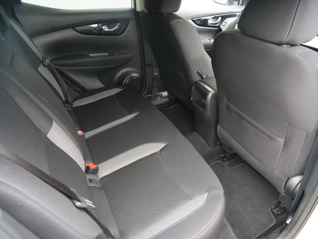 Nissan QASHQAI 1.6 Business Edition 163 Pk Navigatie / Camera / Trekhaak