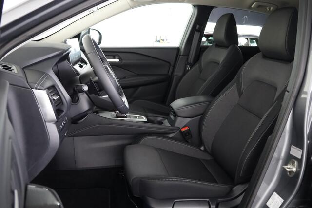 Nissan QASHQAI 1.3 MHEV Xtronic N-Connecta / LED / Pilot Assist / Cam / CarPlay / HUD