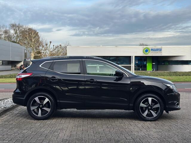 Nissan QASHQAI 1.6 N-Connecta Dealer onderhouden '' Trekhaak - 360 Camera - Allseasonbanden ''