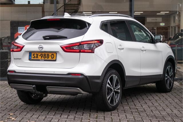 Nissan QASHQAI 1.2 N-Connecta Automaat - Trekhaak | Panodak | Navi | 360 camera