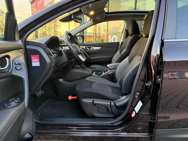 Nissan QASHQAI 1.3 DIG-T N-Connecta *Trekhaak & Night Shadelak*