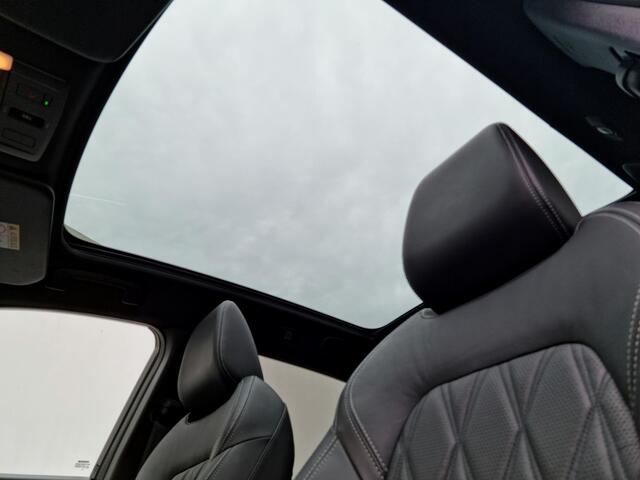 Nissan QASHQAI 1.3 MHEV Xtronic Tekna Plus / Vaste Trekhaak 13-polig (Trekgewicht 1.800kg) / All Seasons / Panoramadak / HUD / Apple Carplay & Android Auto / Keyless Entry & Start / Elektrische Achterklep / Adaptieve Cruise Control / Navigatie full map / Elektrisch Vers