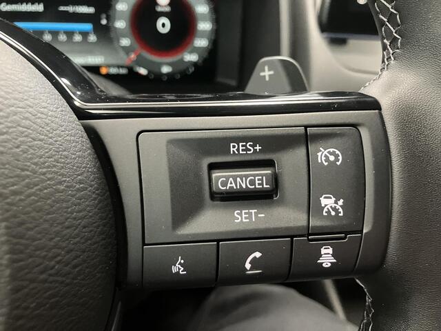 Nissan QASHQAI 1.3 MHEV Xtronic N-Connecta / Navigatie / Elektrische Kofferbak / 360 Graden Camera / Stoel- en Stuurverwarming / Verwarmde Voorruit / Adaptive Cruise Control / Dual-Zone Climate Control /