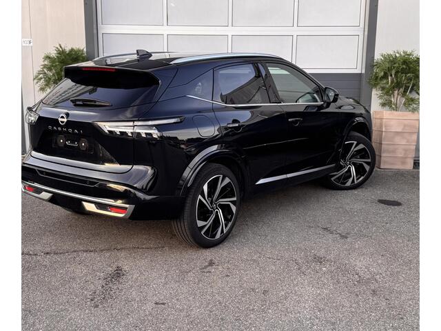 Nissan QASHQAI 1.3 MHEV Xtronic Tekna / 360 CAMERA / PANO / HEAD UP / MASSAGE STOEL /