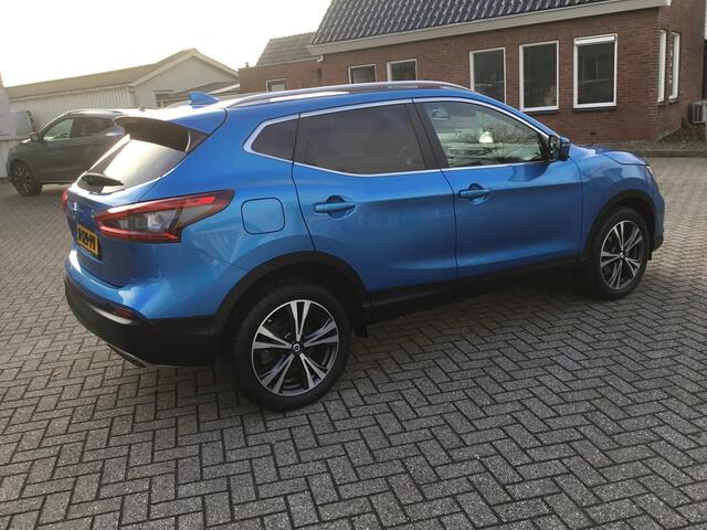 Nissan QASHQAI 1.3 DIG-T 140 N-Connecta+Design Pack