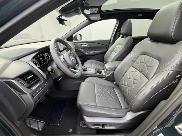 Nissan QASHQAI 1.3 MHEV Xtronic Tekna / ¤4.500,- EINDEJAARSVOORDEEL / NIEUW uit voorraad leverbaar! / Panoramadak / HUD / 360° Camera / Apple Carplay & Android Auto / Elektrisch Verstelbare Bestuurdersstoel met geheugenset / Google Maps Navigatie / Keyless Entry & Sta