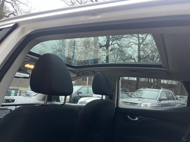 Nissan QASHQAI 1.2 Connect Edition Aut/Ecc/Navi/Pano/Lm