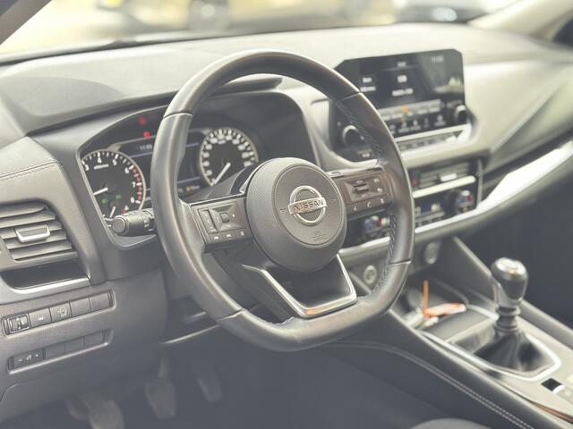 Nissan QASHQAI 1.3 MHEV N-Style / Complete uitvoering / Trekhaak!