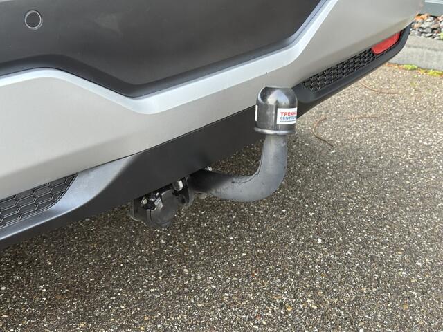 Nissan QASHQAI 1.3 MHEV N-Style / Complete uitvoering / Trekhaak!