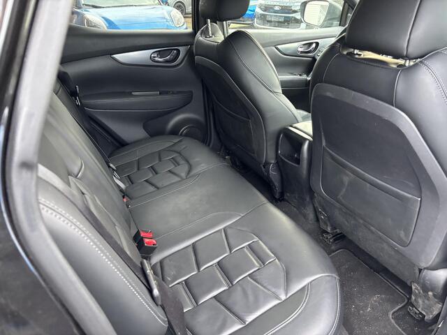 Nissan QASHQAI 1.3 DIG-T Tekna + 160pk Automaat | Trekhaak | Achteruitrijcamera | Lederen bekleding | Stoelverwarming | 1.500kg Trekgewicht