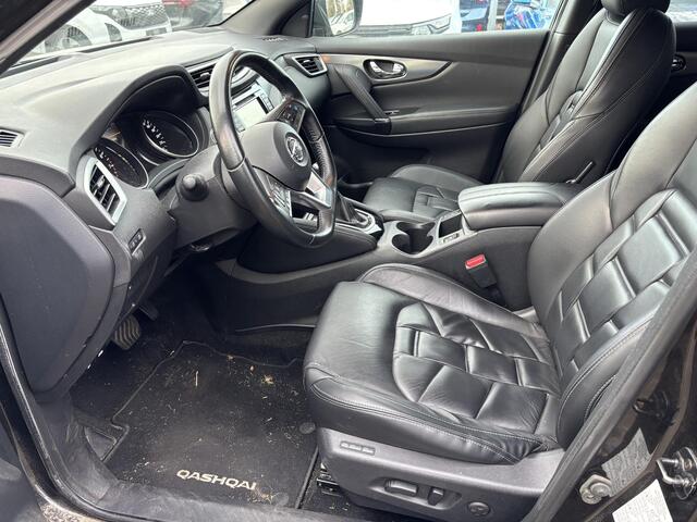 Nissan QASHQAI 1.3 DIG-T Tekna + 160pk Automaat | Trekhaak | Achteruitrijcamera | Lederen bekleding | Stoelverwarming | 1.500kg Trekgewicht