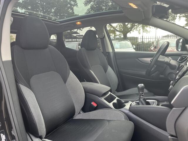 Nissan QASHQAI 1.2 N-Connecta Trekhaak, Design Pack