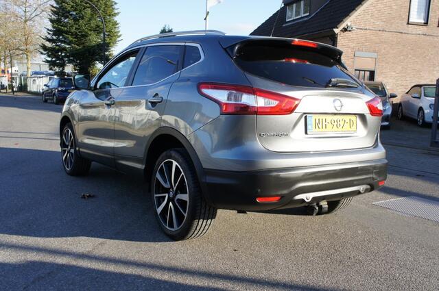 Nissan QASHQAI 1.2 TEKNA TREKH/LEDER/PANO/19INCH/DODEHOEKSENSOR/360CAM PERFECTE STAAT