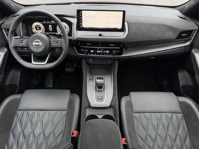 Nissan QASHQAI 1.3 MHEV Xtronic Tekna Plus / Fabrieksgarantie tot 03-2028 / Panoramadak / HUD / Trekgewicht 1800 kg / Elektrische achterklep / Stoel met massage functie / Rondomzicht camera / Stuur-, Stoel en Voorruit verwarming / Bose Audio Systeem / 360 Camera /