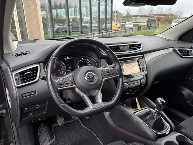 Nissan QASHQAI 1.2 N-Connecta Trekhaak I Panodak