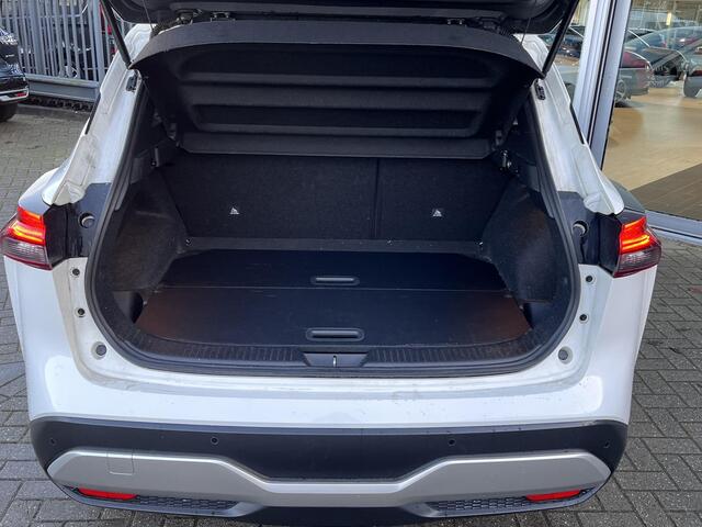 Nissan QASHQAI 1.3 MHEV Xtronic N-Connecta | 1800 kg trekgewicht | Automaat | Stoelverwarming |