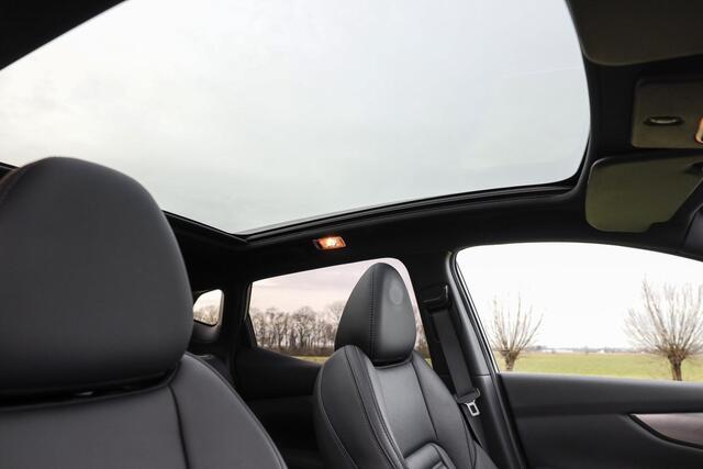 Nissan QASHQAI 1.2 Aut. Tekna + ? Leder ? Pano ? LED