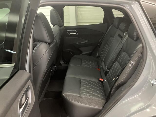 Nissan QASHQAI 1.5 e-Power Tekna Plus / ¤4500,- Nissan Voorraadvoordeel / Nieuw uit Voorraad Leverbaar / Panoramadak / Lederen Bekleding / Bose Audio / Massagestoelen / Google Maps Navigatie / Elektrische Stoelen met Geheugen / HUD / Elektrische Kofferbak /