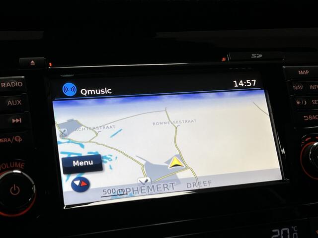 Nissan QASHQAI 1.2 Tekna | NAVI | TREKHAAK | KEYLESS | STOELVERWARMING |