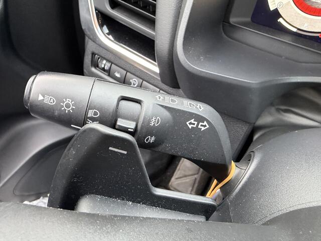 Nissan QASHQAI 1.3 MHEV Xtronic N-Connecta