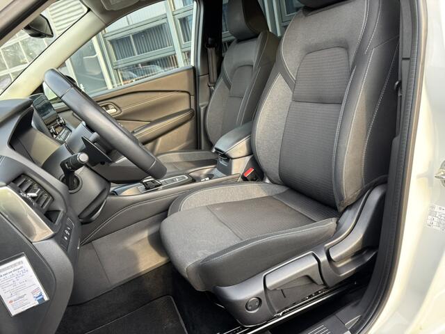 Nissan QASHQAI 1.3 MHEV Xtronic N-Connecta / Allseason Banden / Trekhaak / Head-Up Display / AndroidAuto / Applecarplay / Stoever, Stuur & Voorruitverwarming /