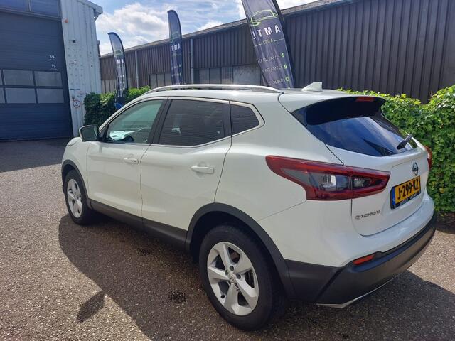 Nissan QASHQAI 1.3 DIG-T Bus. Ed.