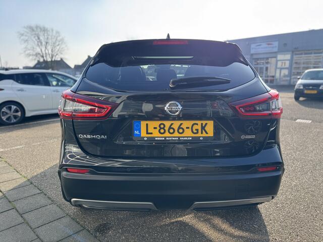 Nissan QASHQAI 1.3 DIG-T Tekna Pro pilot