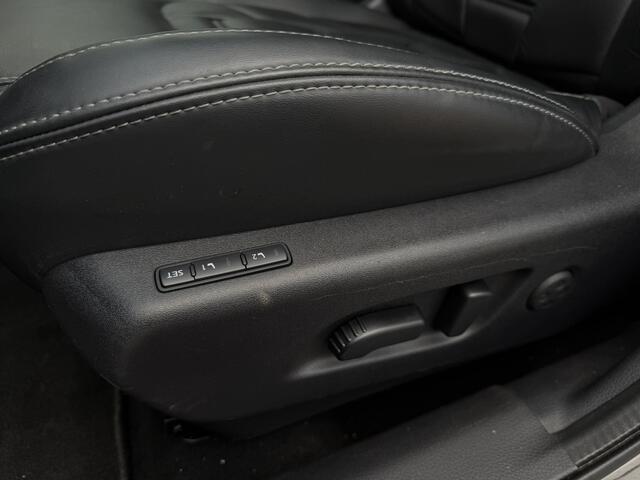 Nissan QASHQAI 1.3 DIG-T Tekna | Pano-Dak | Trekhaak | Carplay | Bose | Navi | Camera | Climate