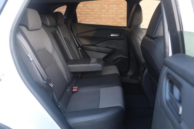 Nissan QASHQAI 1.3 MHEV 158pk Xtronic N-Connecta | Navi | App Connect | Adaptive Cruise | Keyless | 360° Camera | Panoramadak | Elektrische Achterklep | Cold Pack