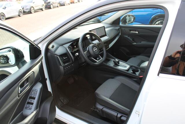 Nissan QASHQAI 1.3 MHEV Xtronic Business Executive