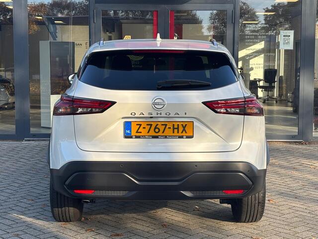 Nissan QASHQAI MHEV 140 Acenta | PANORAMADAK | APPLE CARPLAY/ANDROID AUTO | CAMERA | 17 INCH |