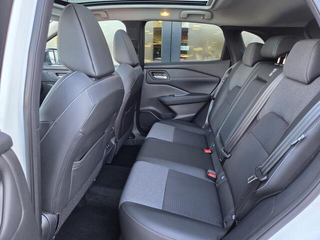 Nissan QASHQAI 1.3 MHEV Xtronic N-Connecta | Easy Pack | Cold Pack | Two-Tone | Panoramadak |